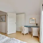 Guthir - 1-2km From The Sea By Interhome *