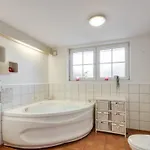 Guthir - 1-2km From The Sea By Interhome *